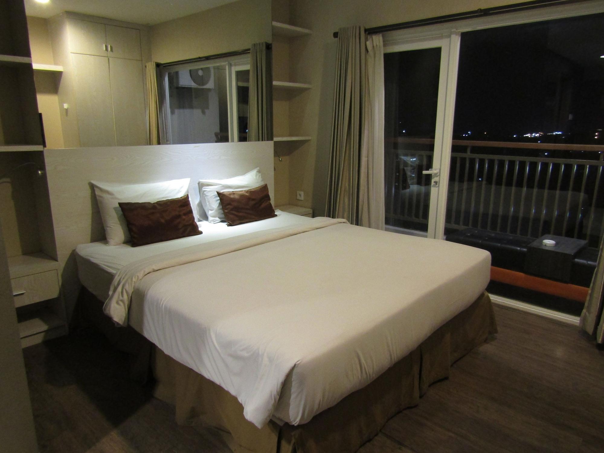 Student Park Hotel Jogyakarta Zewnętrze zdjęcie