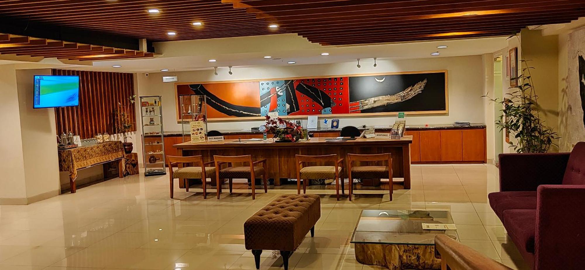 Student Park Hotel Jogyakarta Zewnętrze zdjęcie