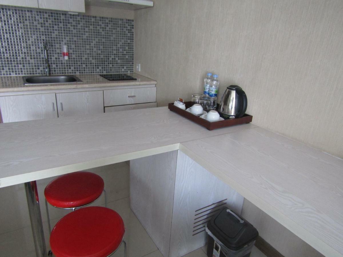 Student Park Hotel Jogyakarta Zewnętrze zdjęcie